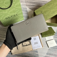 Gucci Wallets